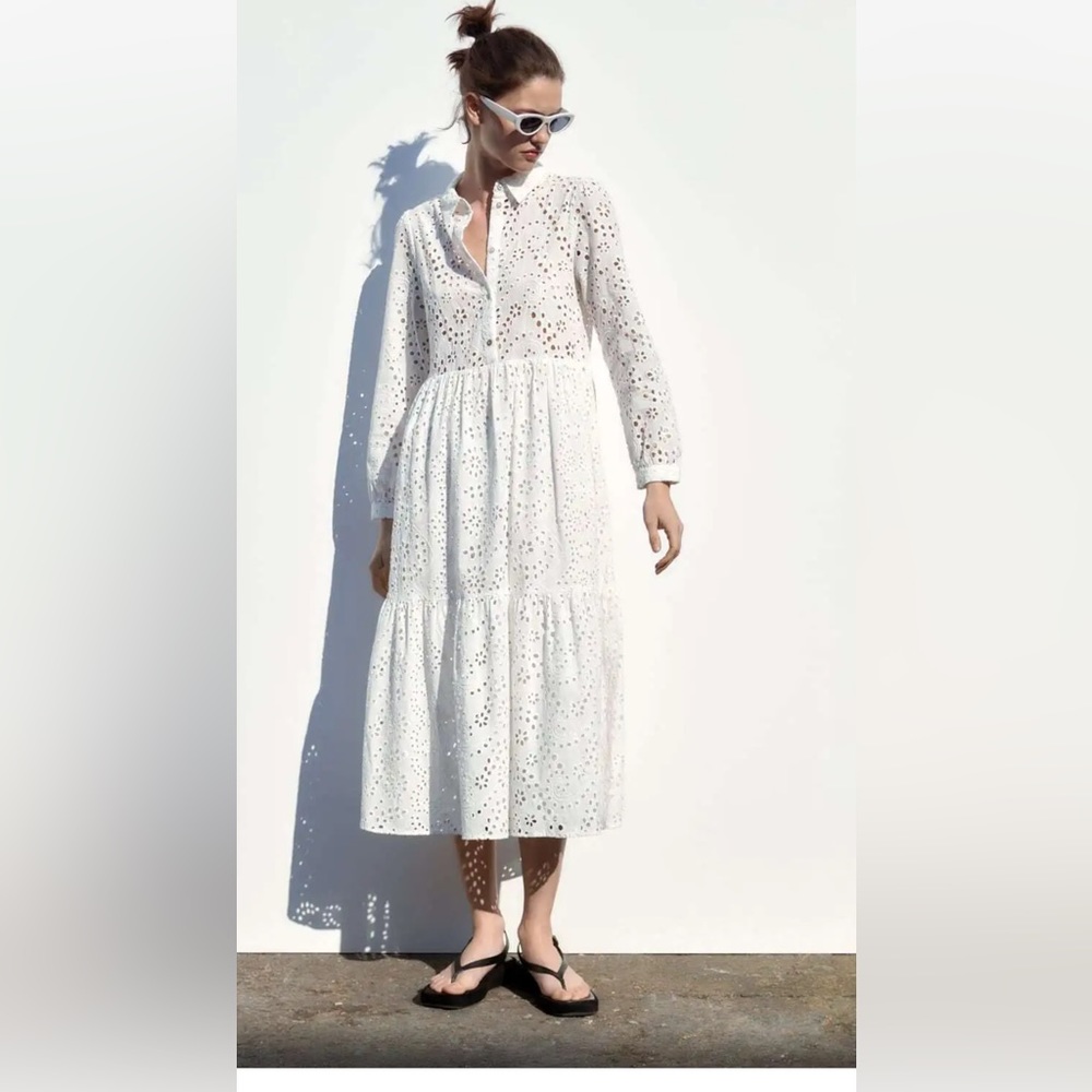 NWT_ZARA WOMAN SS23  OPENWORK EMBROIDERY MIDI DRESS WHITE | XS